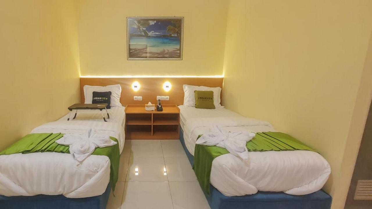 Urbanview Hotel Sakura Kampung Inggris Pare By Reddoorz Dış mekan fotoğraf